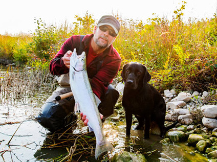 Рыбалка с собакой: как сделать водное приключение комфортным и безопасным